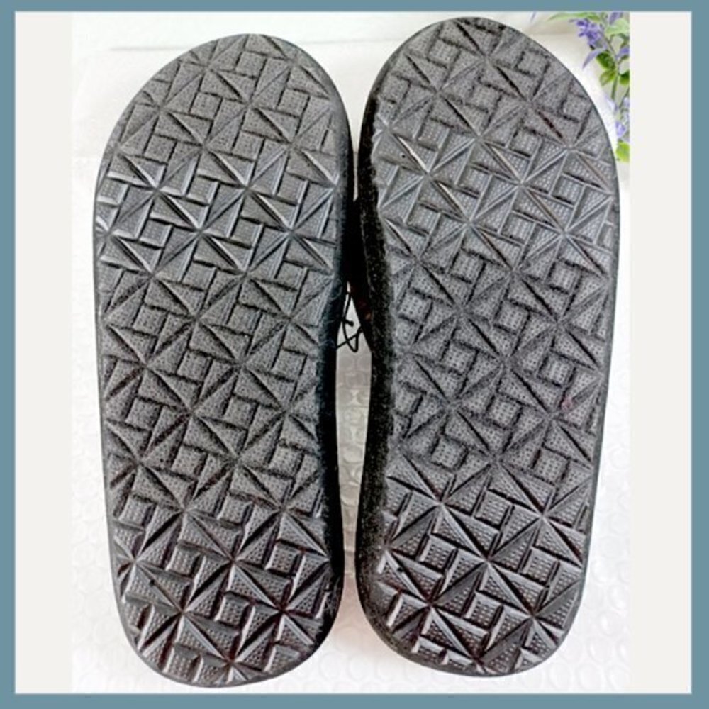 ☀️ Unionbay Sunflower Thong Sandals – Size 6 ☀️ - Picture 7 of 8